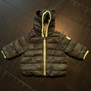Gap Baby Camo Puffer Jacket 6-12 Months